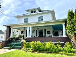 Plus de détails pour 317 E Park Ave, Minocqua, WI - Hôtellerie à vendre
