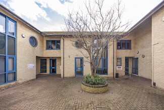 Plus de détails pour Bath Rd, Cheltenham - Bureau à louer