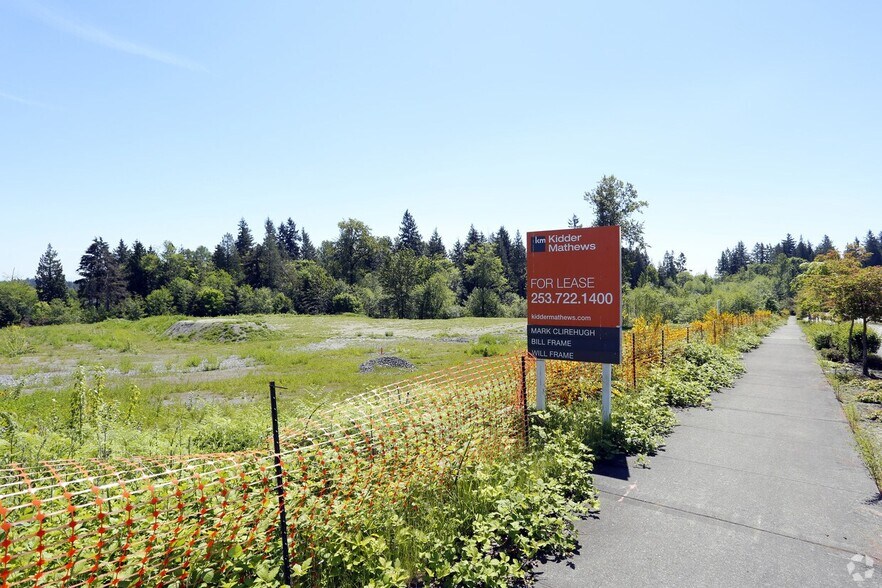 32200 Weyerhaeuser Way S, Federal Way, WA à vendre - Photo de l’immeuble – Image 3 sur 4