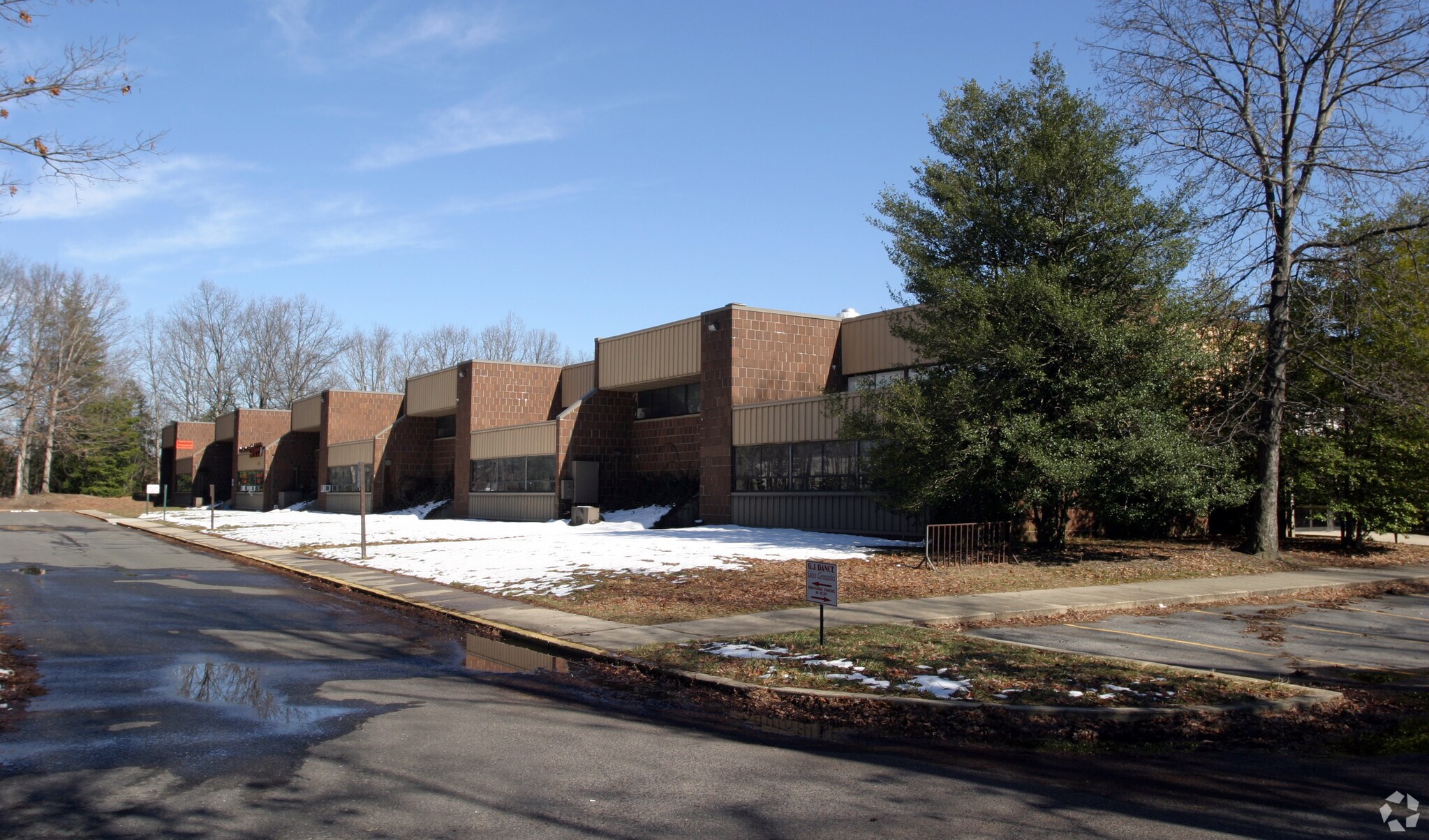 109 Post Office Rd, Waldorf, MD à louer Photo principale– Image 1 sur 15
