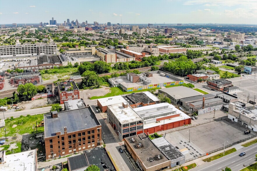 575 E Milwaukee St, Detroit, MI à louer - Photo de l’immeuble – Image 3 sur 9
