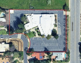 11315 White Oak Ave, Granada Hills, CA - Vue aérienne  vue de carte