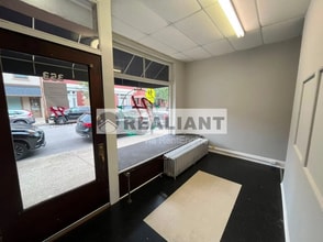 353-361 Taylor Ave, Bellevue, KY à louer Photo intérieure– Image 1 sur 4