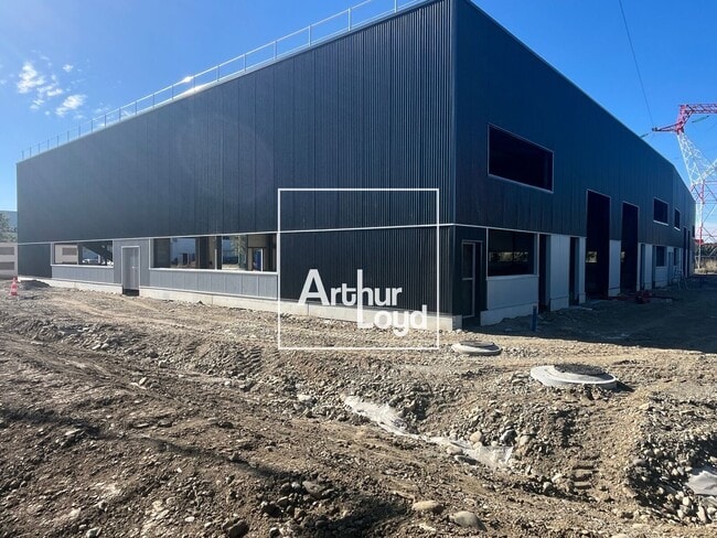 Plus de détails pour 7 Avenue Des Genêts, Portet-sur-Garonne - Local d’activités à vendre