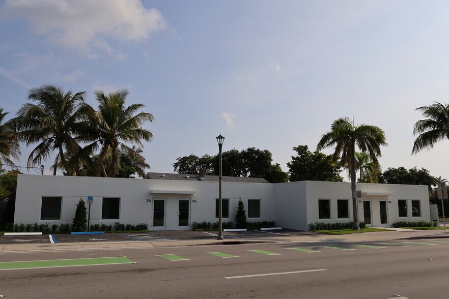 302-308 Lucerne Ave, Lake Worth, FL à louer - Photo principale – Image 1 sur 10