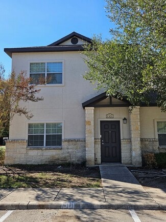 Plus de détails pour 1000 Diamond Dr, Boerne, TX - Logement à vendre