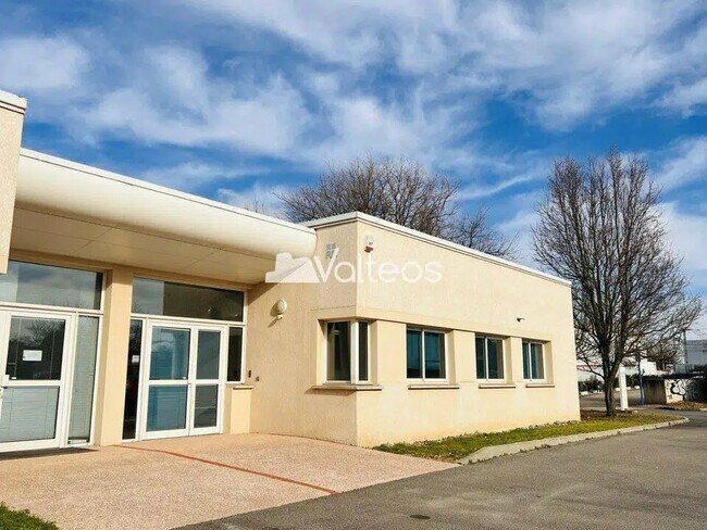 Plus de détails pour Bureau à louer