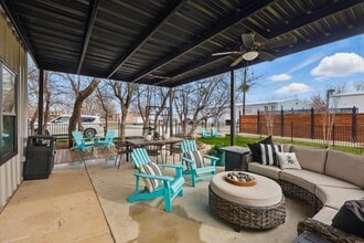 11983 Cleveland Gibbs Rd, Roanoke, TX à louer Autre– Image 2 sur 34