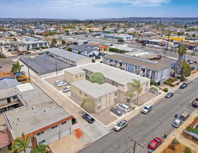 635 Emory St, Imperial Beach, CA à vendre - Photo de l’immeuble – Image 1 sur 29