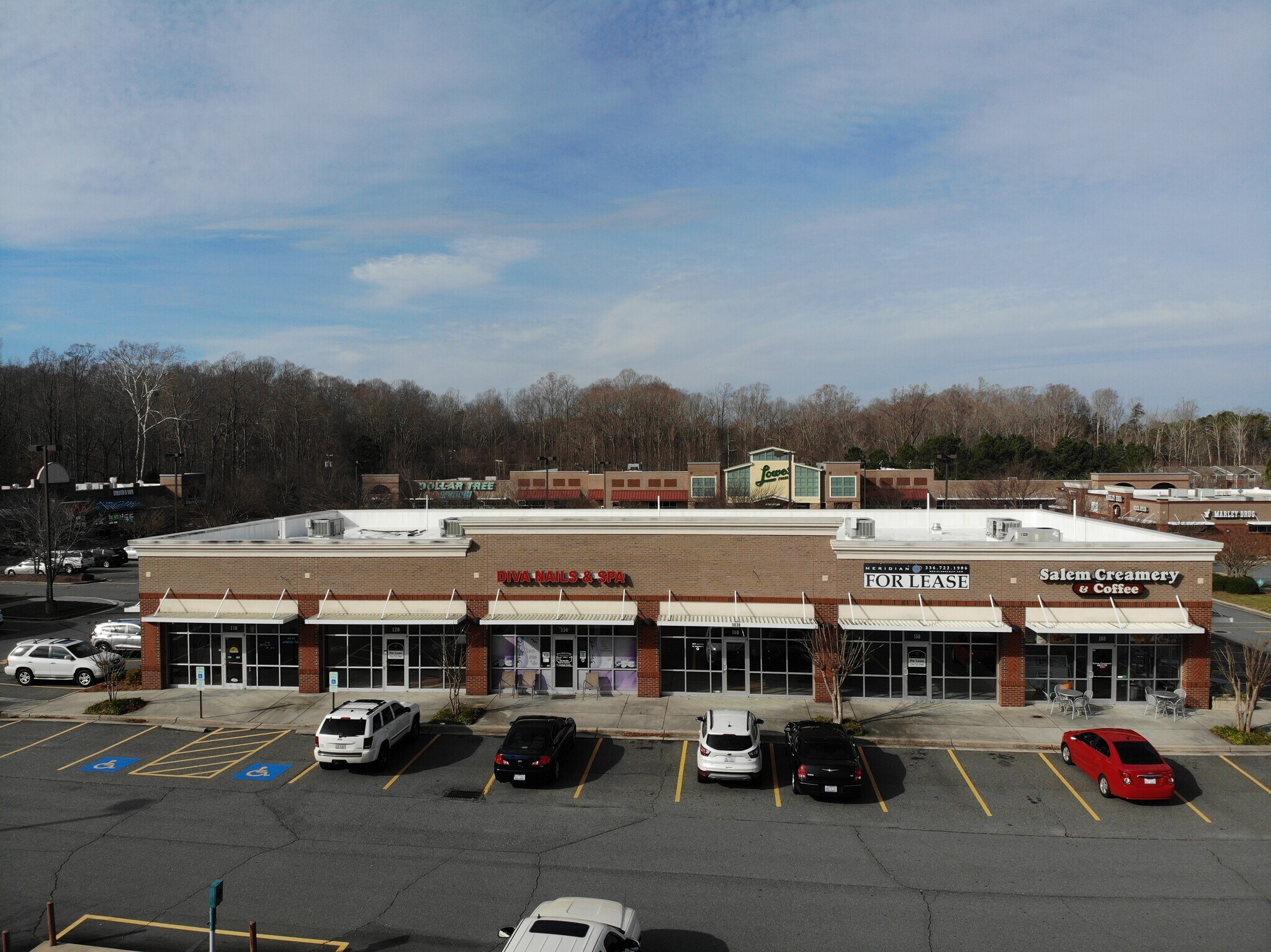 5038 Peters Creek Pky, Winston-Salem, NC à louer Photo principale– Image 1 sur 4