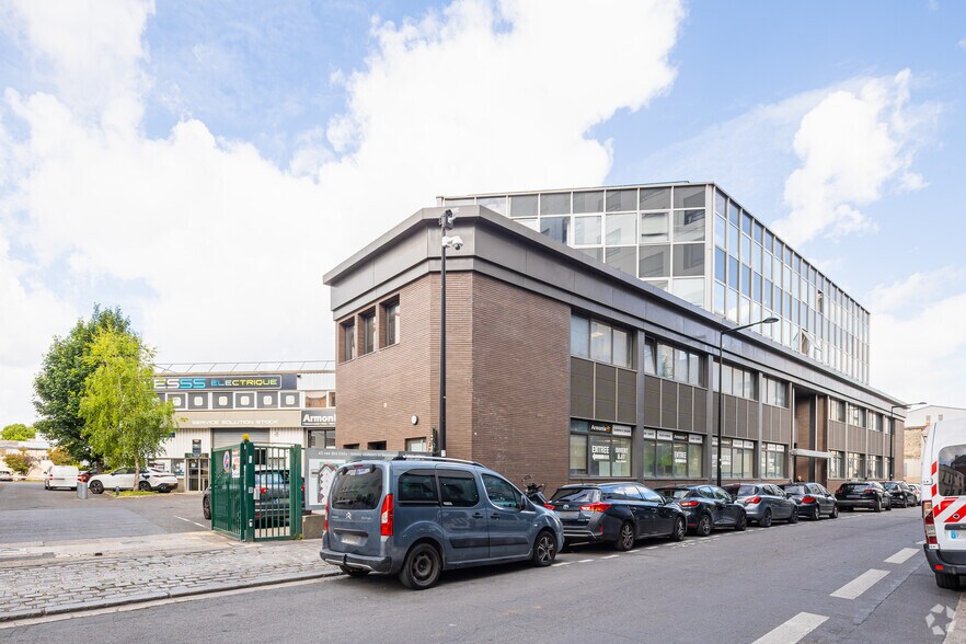 65-67 Rue Des Cités, Aubervilliers à louer - Photo de l’immeuble – Image 2 sur 3