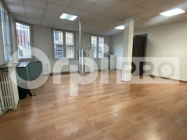 Bureau dans Le Havre à louer - Photo de l’immeuble – Image 2 sur 4