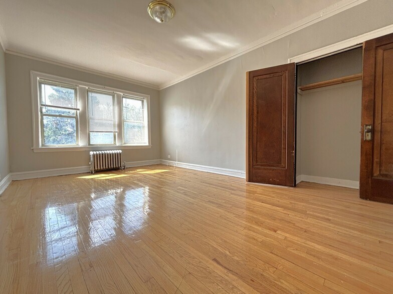 6820 S Michigan Ave, Chicago, IL à vendre - Photo de l’immeuble – Image 2 sur 4