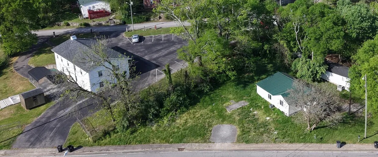 107 N James M Campbell Blvd, Columbia, TN à vendre Photo principale– Image 1 sur 6