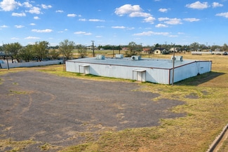 Plus de détails pour 1121 Avenue L, Tahoka, TX - Industriel/Logistique à vendre