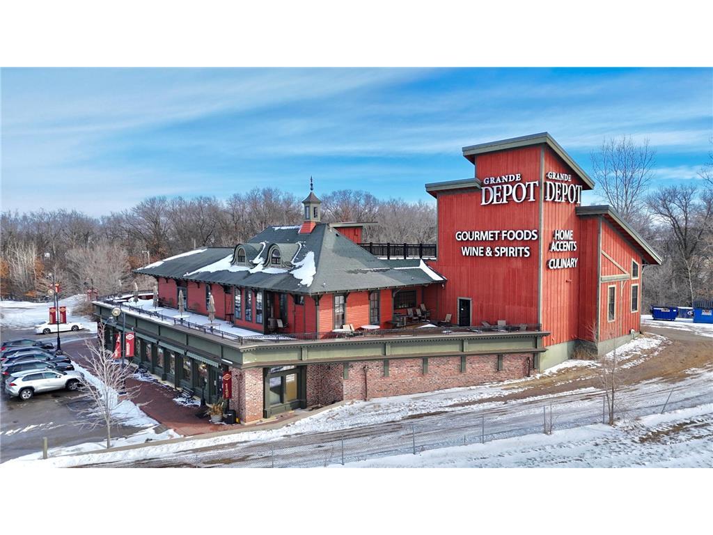 8318 State Highway 23, Saint Cloud, MN à vendre Photo principale– Image 1 sur 14