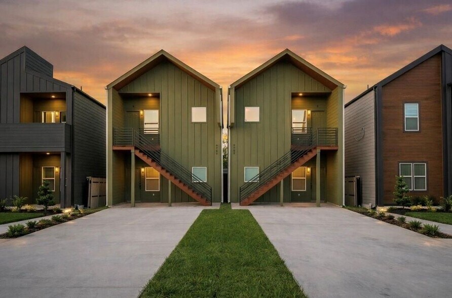 9744 Garcroft A-B st, Houston, TX à vendre - Photo de l’immeuble – Image 1 sur 17