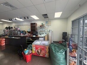 8480 S Las Vegas Blvd, Las Vegas, NV à louer Photo intérieure– Image 2 sur 16