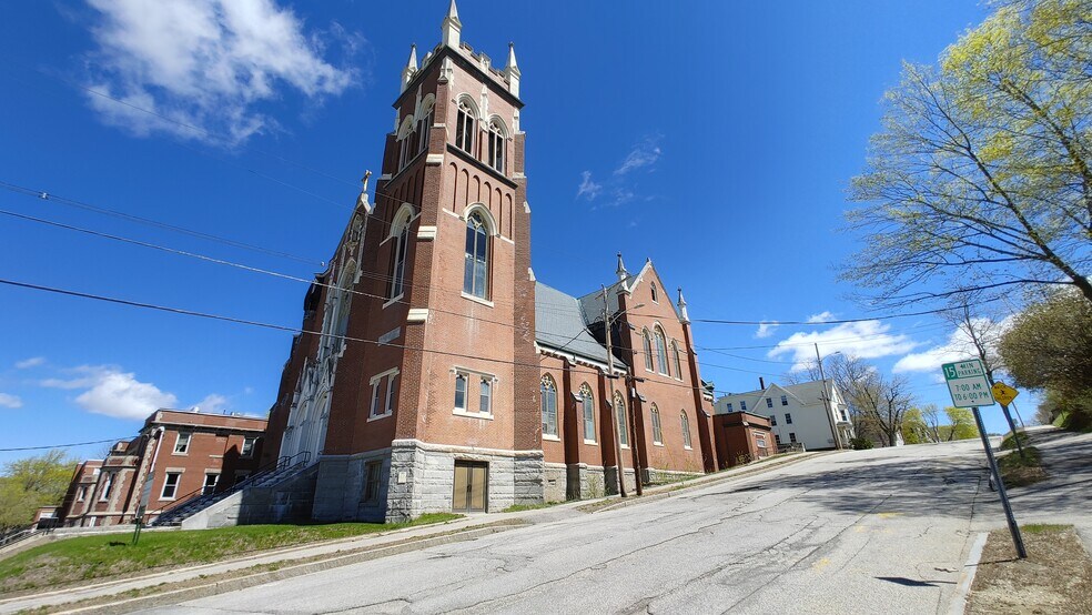 32 Dunn St, Auburn, ME à vendre - Photo de l’immeuble – Image 3 sur 7