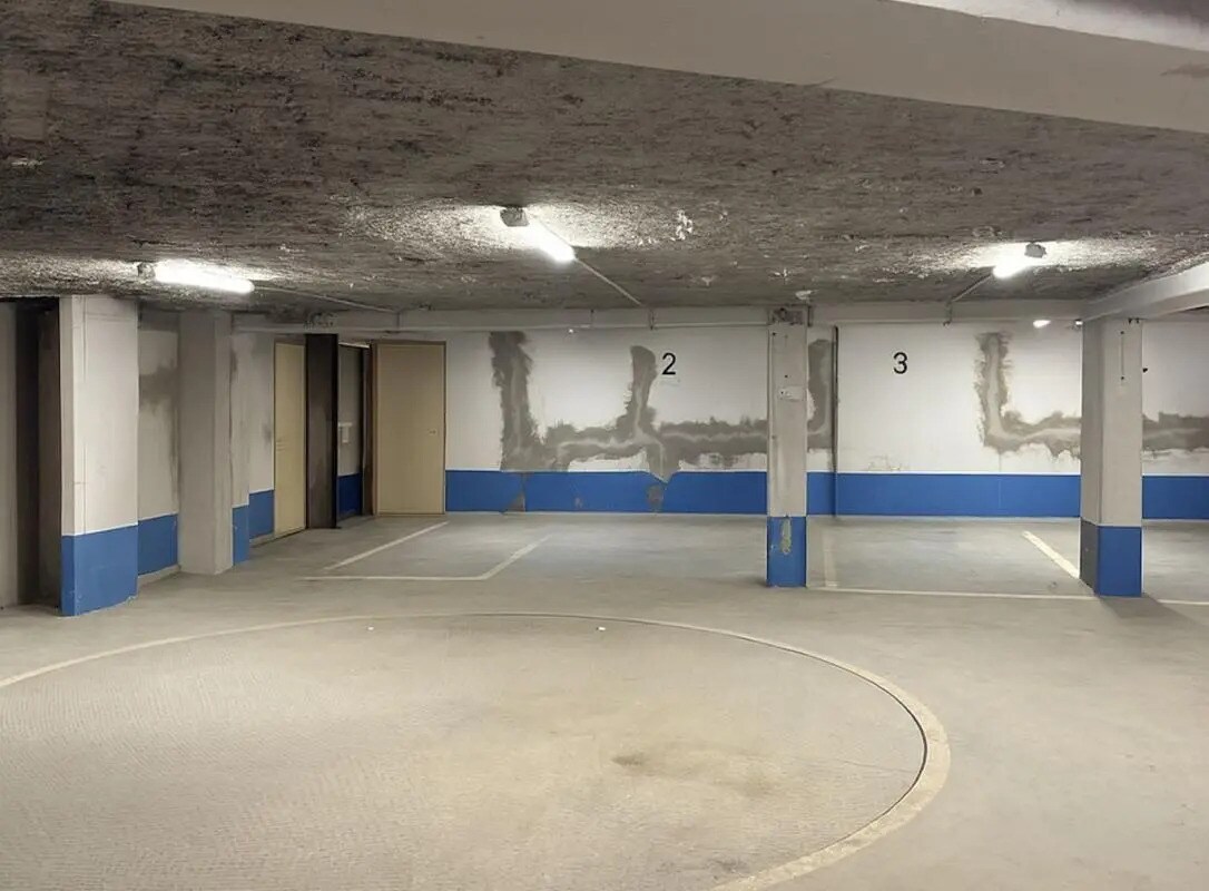 Industriel/Logistique dans Paris à louer Photo de l’immeuble– Image 1 sur 7