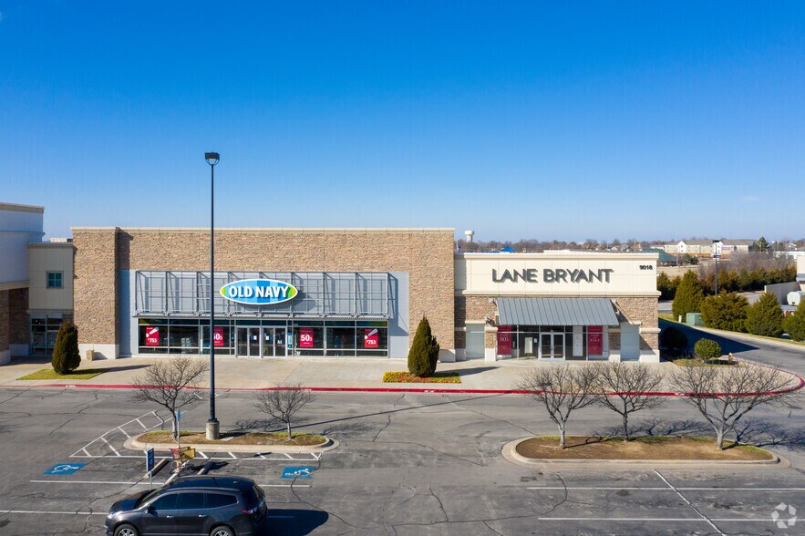 9110 N 121st Ave E, Owasso, OK à louer - Photo de l’immeuble – Image 2 sur 24