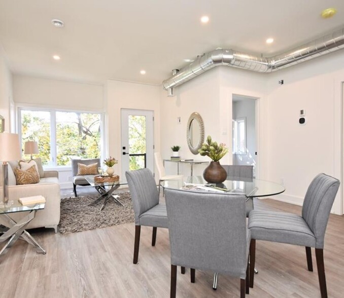 368 Chapel St, Ottawa, ON à vendre - Photo intérieure – Image 3 sur 4
