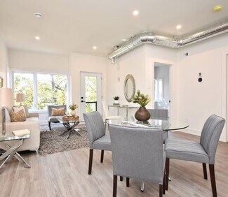 Plus de détails pour 368 Chapel St, Ottawa, ON - Logement à vendre