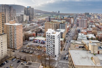 105 Rue Milton, Montréal, QC - VUE AÉRIENNE  vue de carte - Image1