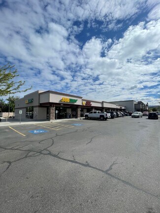 Plus de détails pour 620-640 Highway 16, Emmett, ID - Local commercial à louer