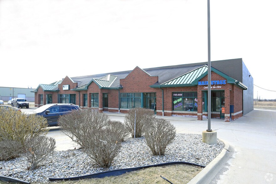 10113-10115 Marine City Hwy, Ira Township, MI à louer - Photo de l’immeuble – Image 2 sur 6
