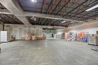 Plus de détails pour 678 Andover St, Lawrence, MA - Local d'activités à louer