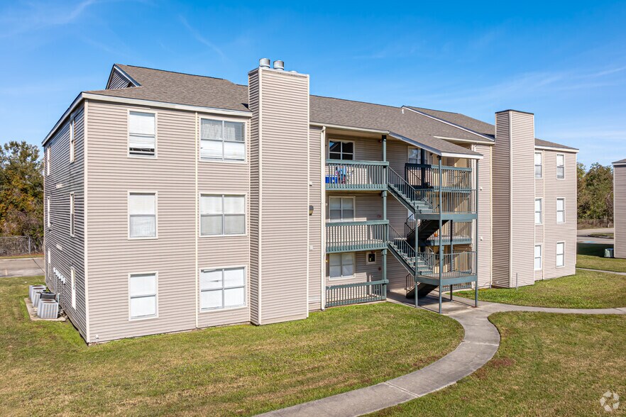 1,512-Unit Multifamily Portfolio portefeuille de 4 biens à vendre sur LoopNet.fr - Photo principale – Image 3 sur 3