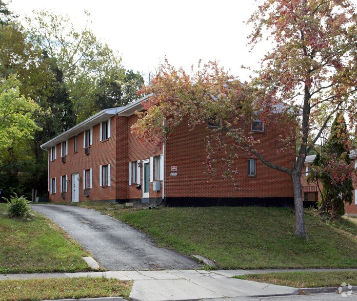 4908 Northcutt Pl, Dayton, OH à vendre - Photo principale – Image 1 sur 14