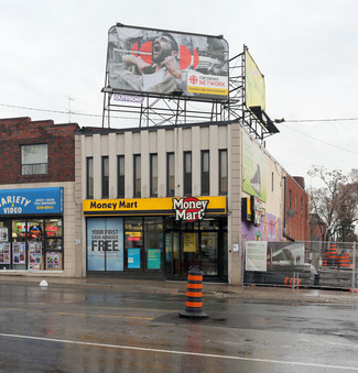 Plus de détails pour 2611 Eglinton Ave W, Toronto, ON - Local commercial à vendre