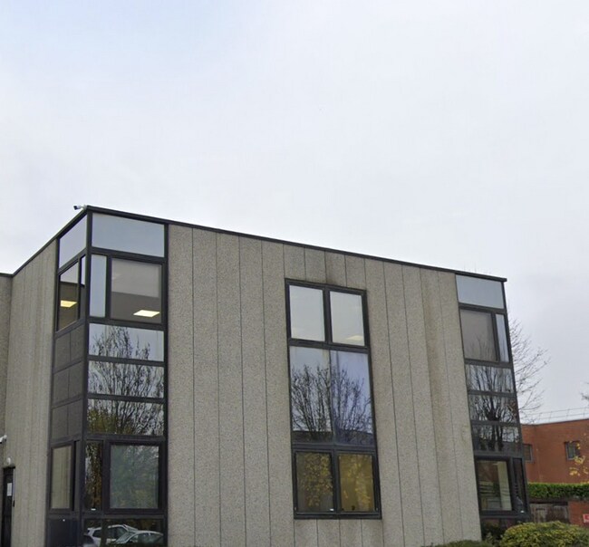 Plus de détails pour 69 Rue De La Belle Etoile, Roissy-en-France - Local d’activités à vendre