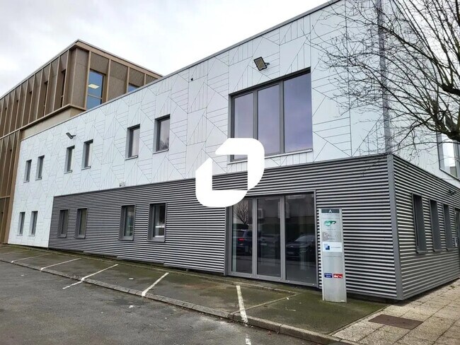 Plus de détails pour Bureau à louer