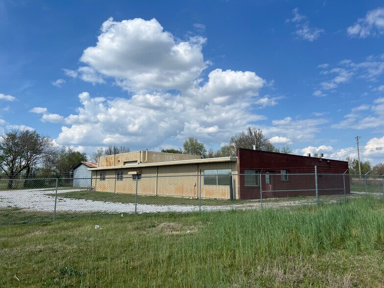 5905 W US Highway 60, Republic, MO à louer - Photo principale – Image 1 sur 20