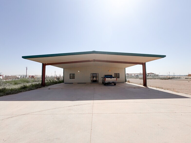 4807 S County Road 1210, Midland, TX à vendre - Photo principale – Image 1 sur 33