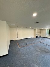 550 Camino El Estero, Monterey, CA à louer Photo de l’immeuble– Image 1 sur 5