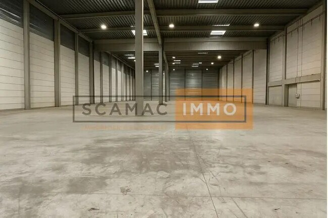 Plus de détails pour Industriel/Logistique à louer