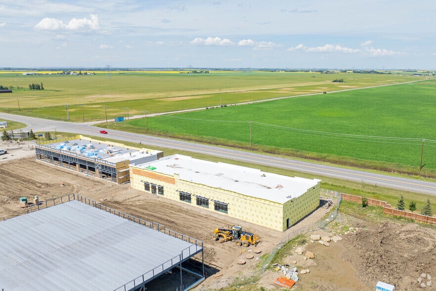 Vale View Rd, Langdon, AB à louer - Aérien – Image 2 sur 2