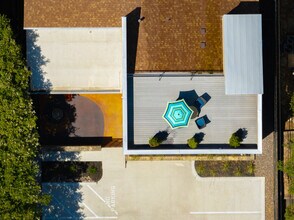 900 W North Loop Blvd, Austin, TX - VUE AÉRIENNE  vue de carte - Image1