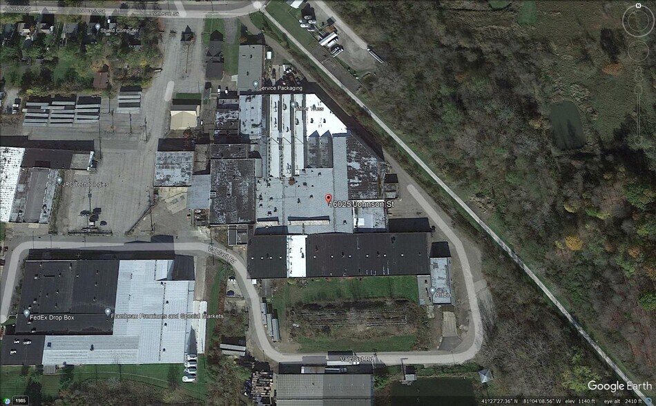 16025 Johnson St, Middlefield, OH à louer - Photo de l’immeuble – Image 3 sur 3