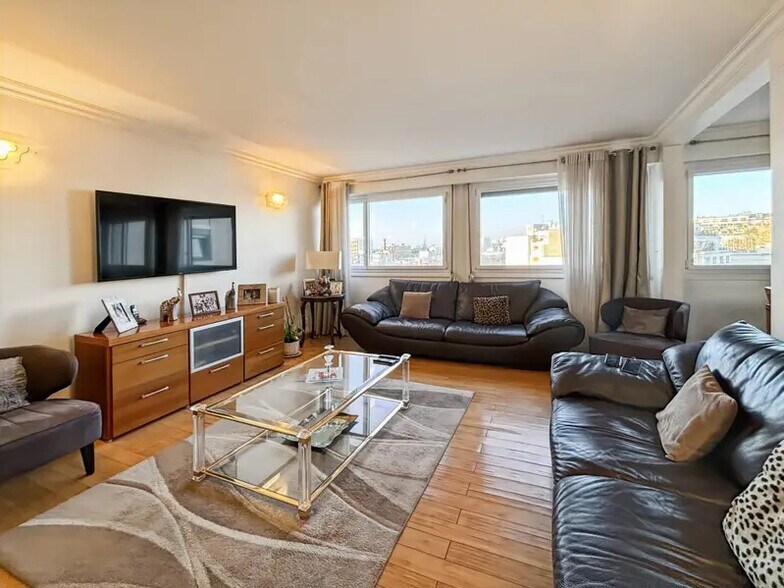 Bureau dans Paris à vendre - Photo de l’immeuble – Image 3 sur 7