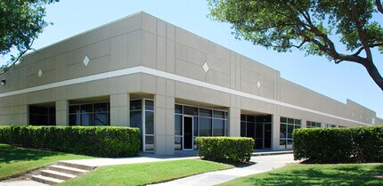 10110 W Sam Houston Pky S, Houston, TX à louer Photo de l’immeuble– Image 1 sur 10