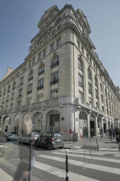 14 Boulevard Poissonnière, Paris à louer - Photo de l’immeuble – Image 1 sur 20