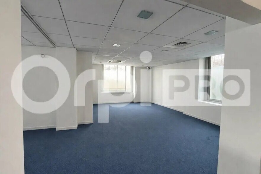 Bureau dans La Rochelle à vendre - Photo intérieure – Image 2 sur 3