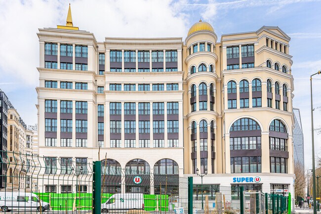 Plus de détails pour 14 Avenue Des Bergères, Puteaux - Bureau à vendre