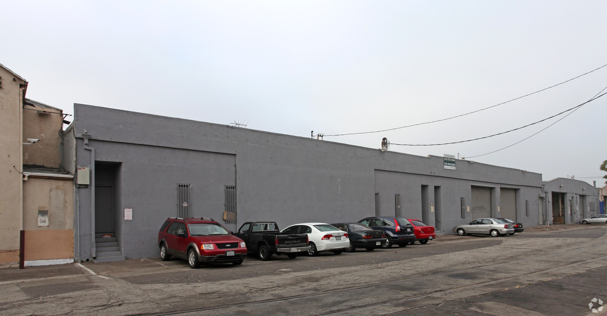 2150 Sacramento St, Los Angeles, CA à louer Photo principale– Image 1 sur 52