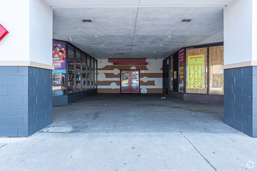 5028-5050 S Kedzie Ave, Chicago, IL à louer - Photo de l’immeuble – Image 2 sur 5